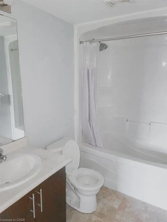 91 Dixon Street, #4