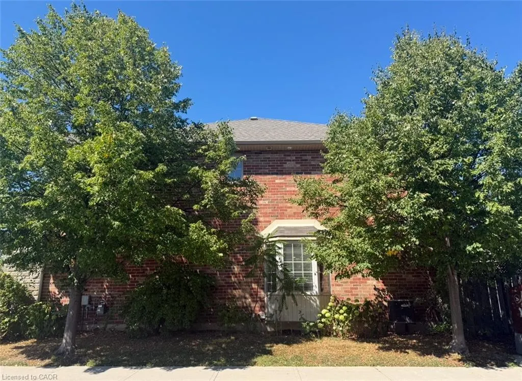 92 Marina Point Crescent