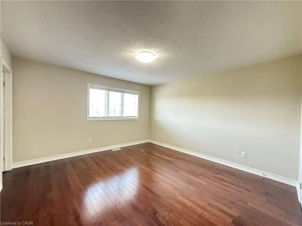 92 Marina Point Crescent