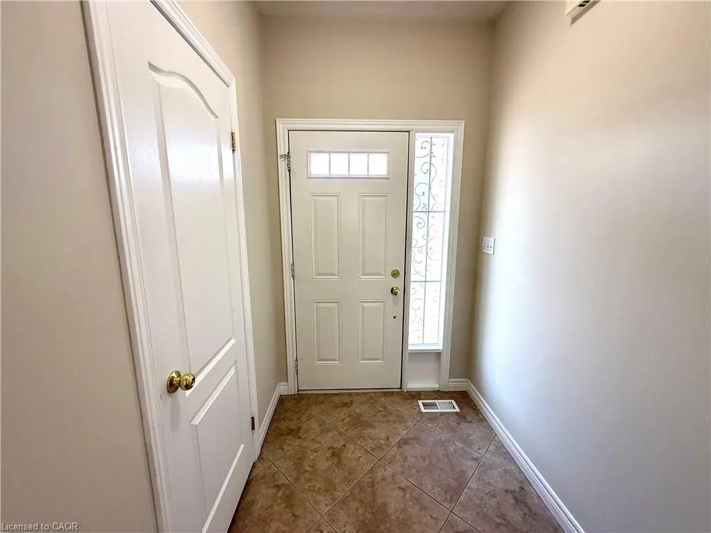 92 Marina Point Crescent