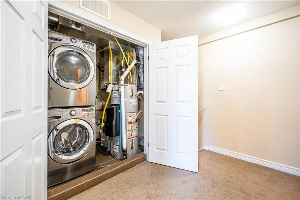 70 Willowrun Drive, #B2