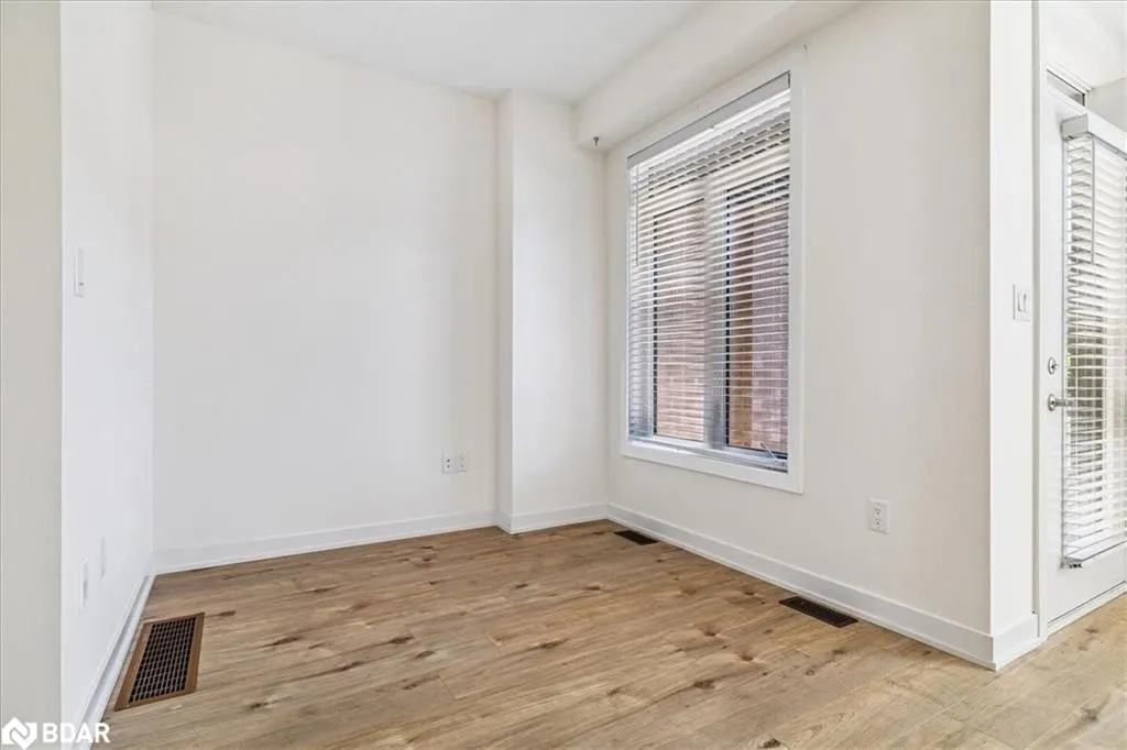 590 North Service Road, #105