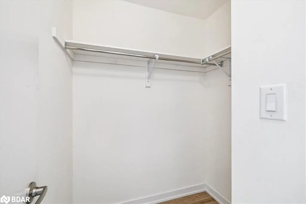 590 North Service Road, #105