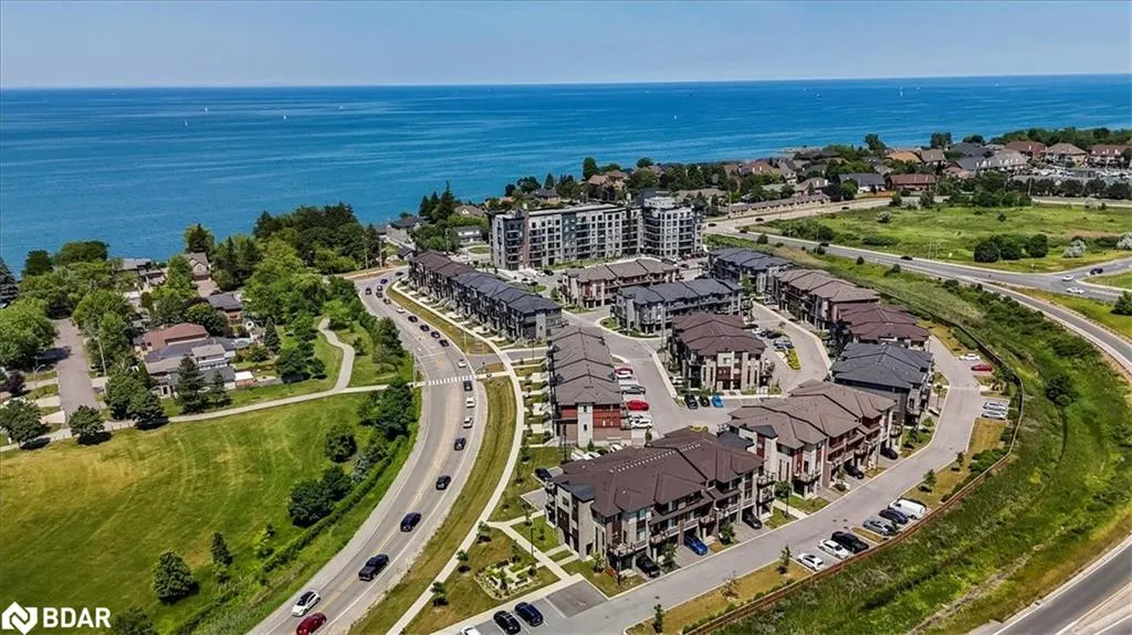 590 North Service Road, #105