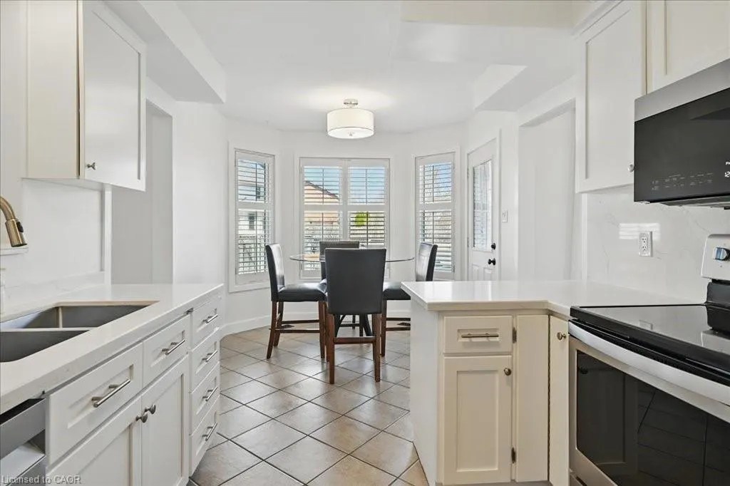 17 Rockhaven Lane