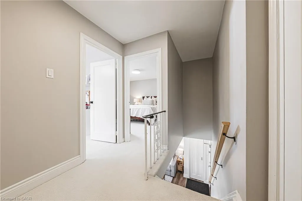 469 Claridge Road, #1