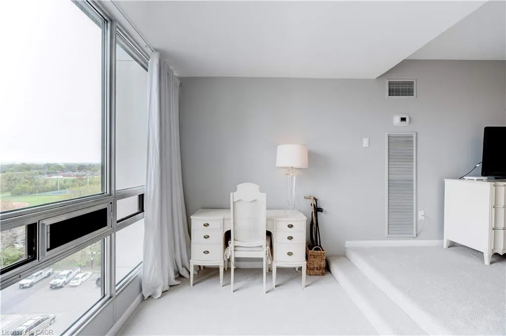 2175 Marine Drive, #903