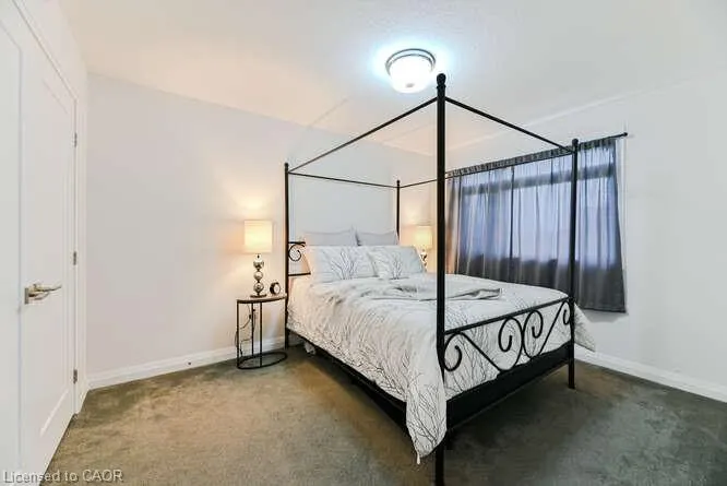 35 Midhurst Heights, #15