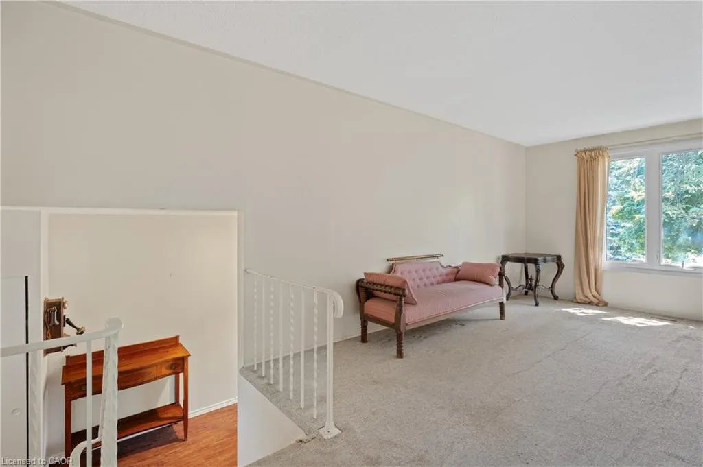 1245 Lakeview Drive