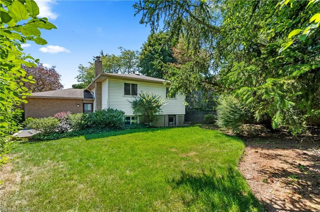 1245 Lakeview Drive
