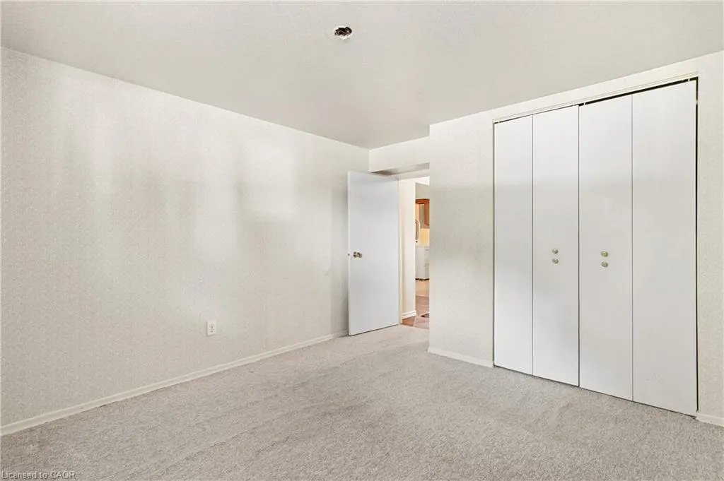 1245 Lakeview Drive