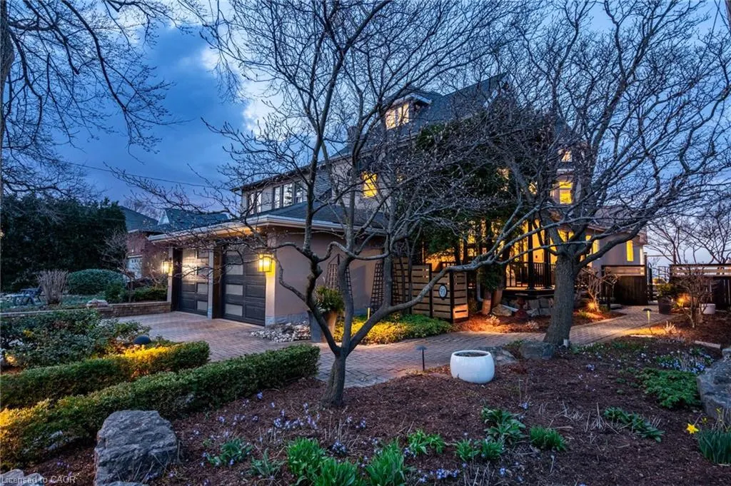 91 Mountain Park Avenue