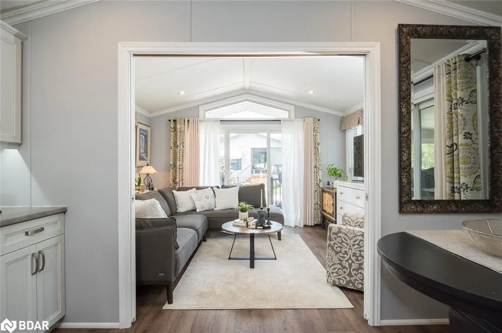 4449 Milburough Line, #12 Poplar