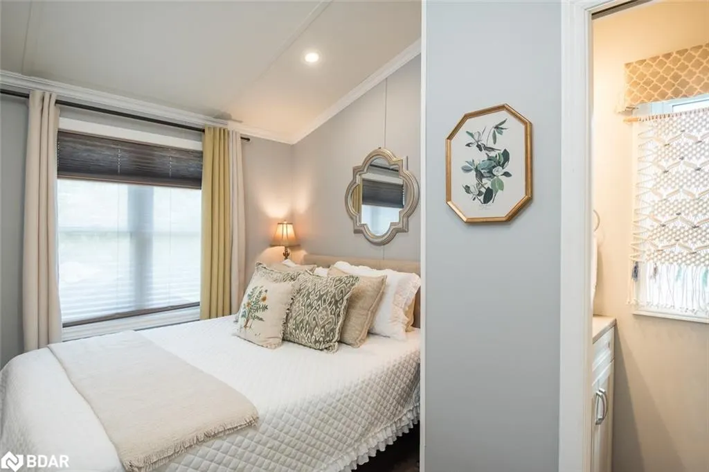 4449 Milburough Line, #12 Poplar