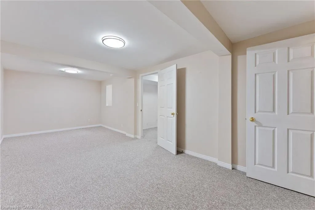 60 Rice Avenue, #20