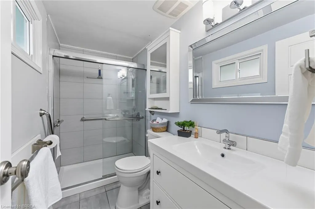 14 Jackson Heights