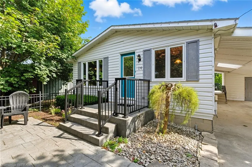 14 Jackson Heights