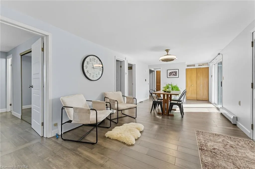 14 Jackson Heights