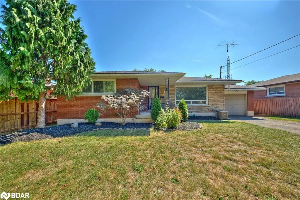 7 Joanna Drive