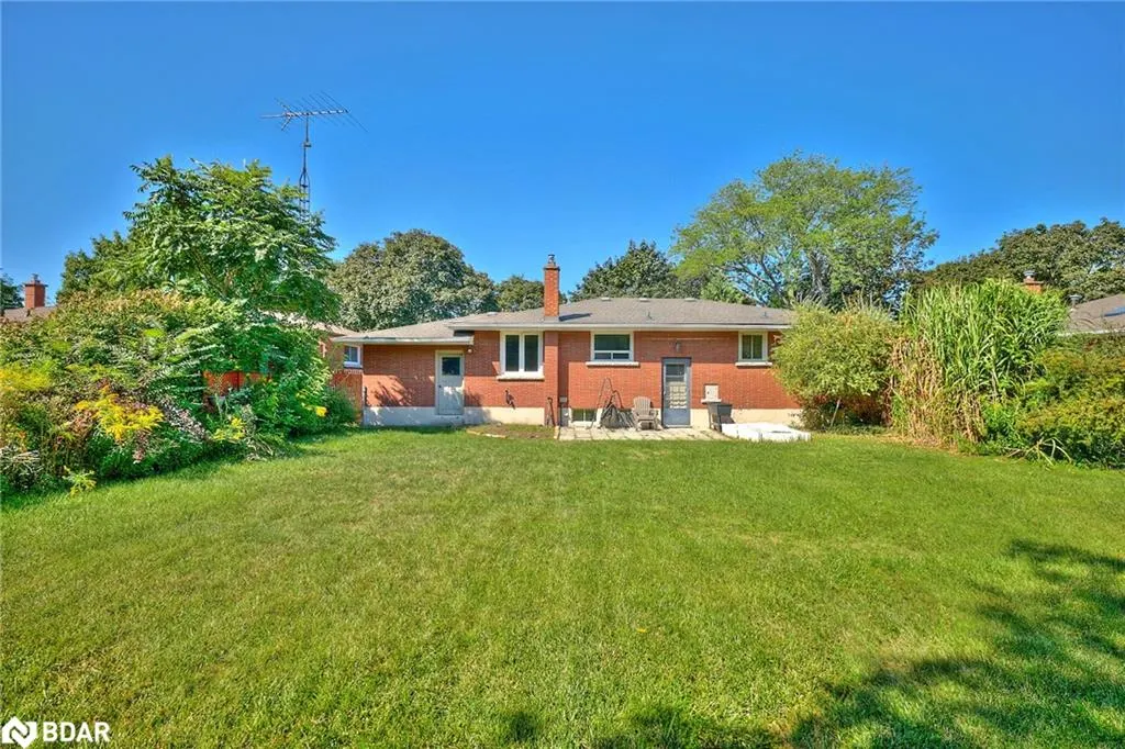 7 Joanna Drive