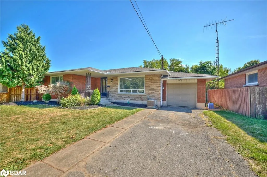 7 Joanna Drive