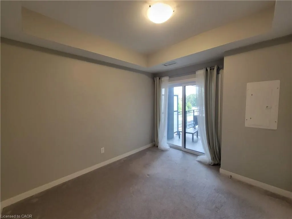 251 Northfield Drive E, #209
