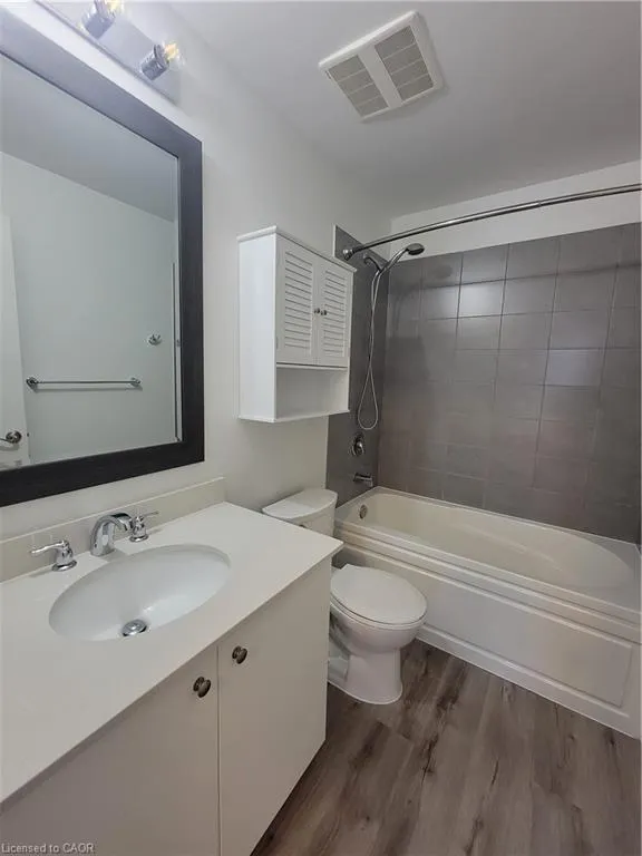 251 Northfield Drive E, #209