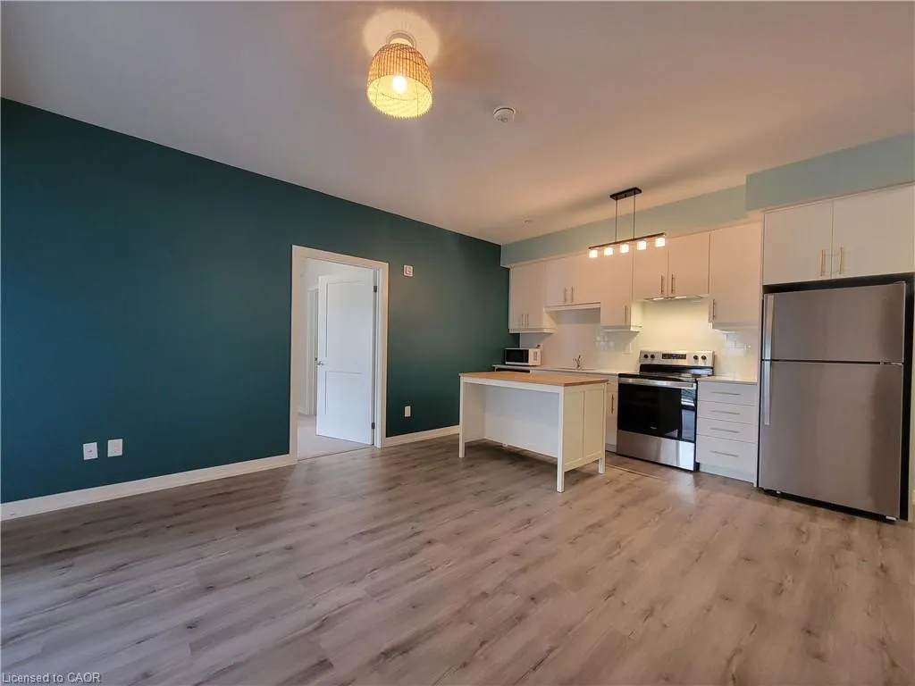 251 Northfield Drive E, #209