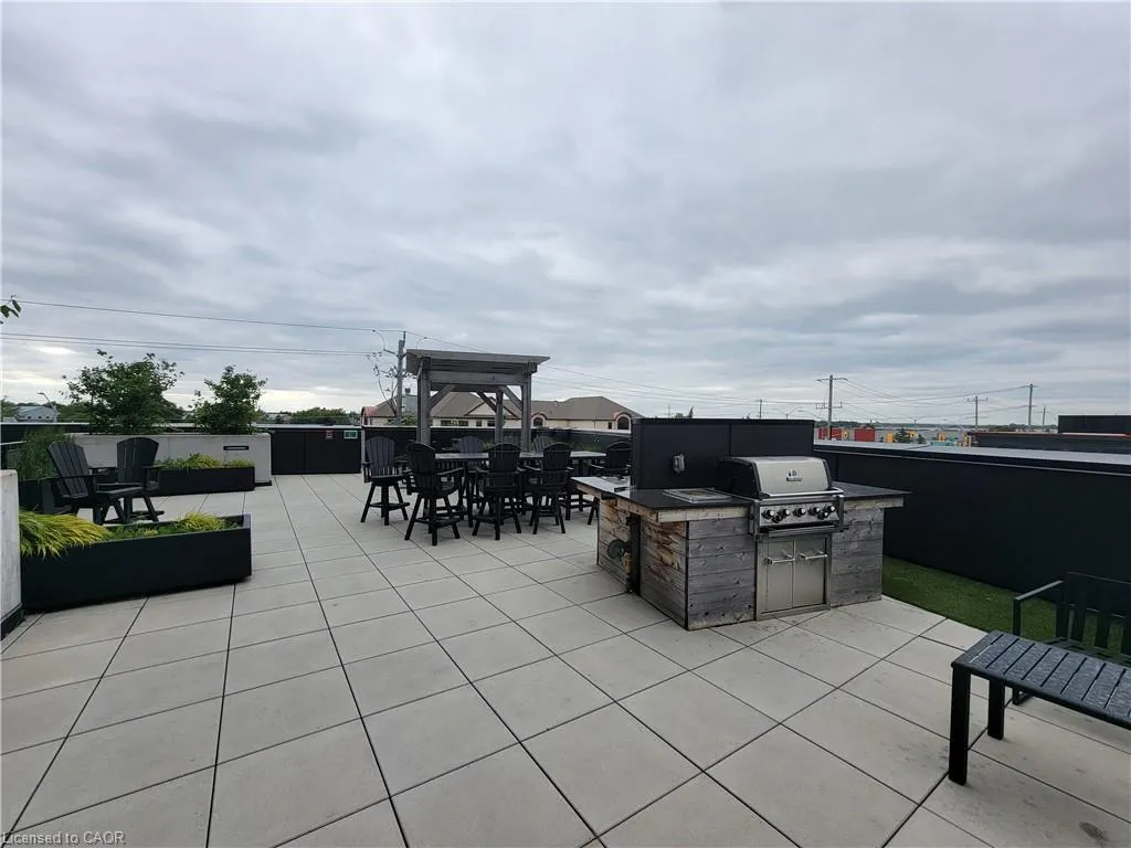 251 Northfield Drive E, #209