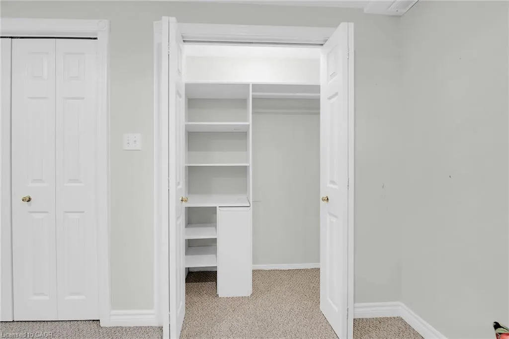 213 Nash Road S, #22
