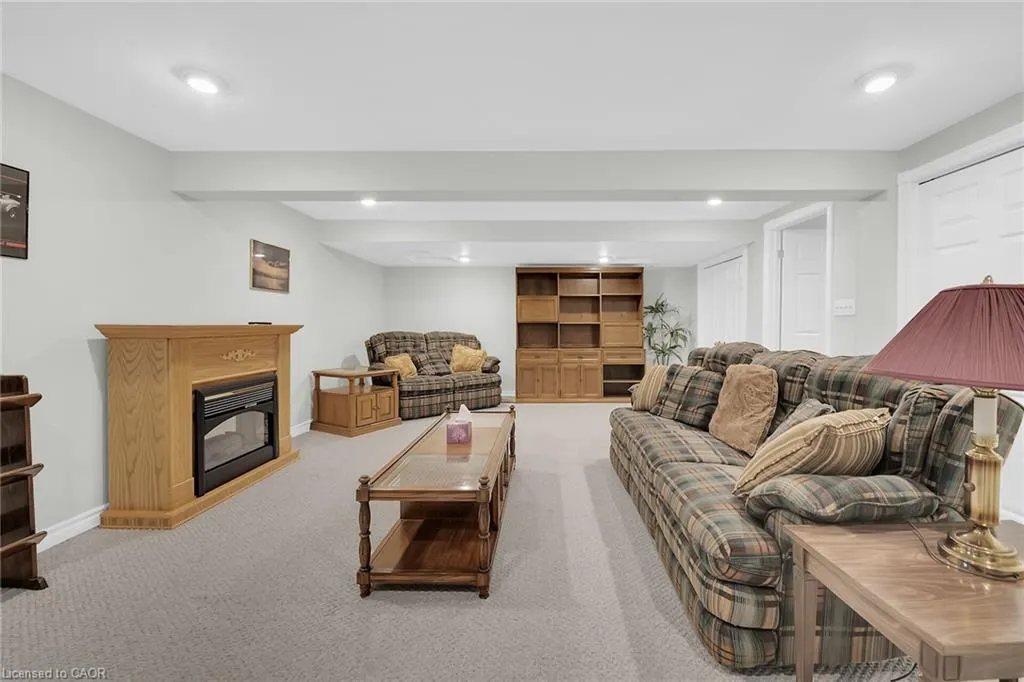 213 Nash Road S, #22