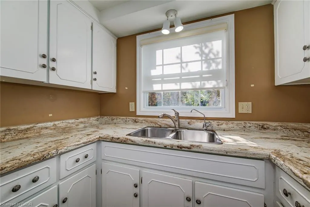 383 Edinburgh Road S, #22