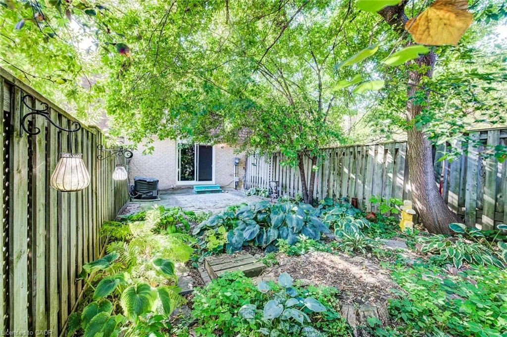 383 Edinburgh Road S, #22