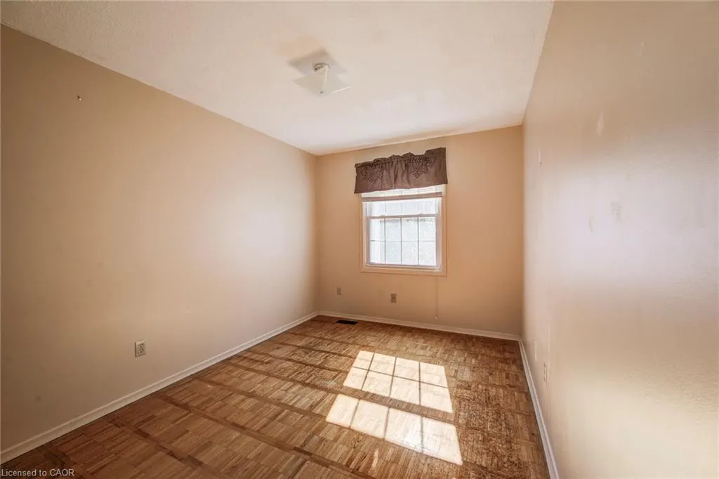383 Edinburgh Road S, #22