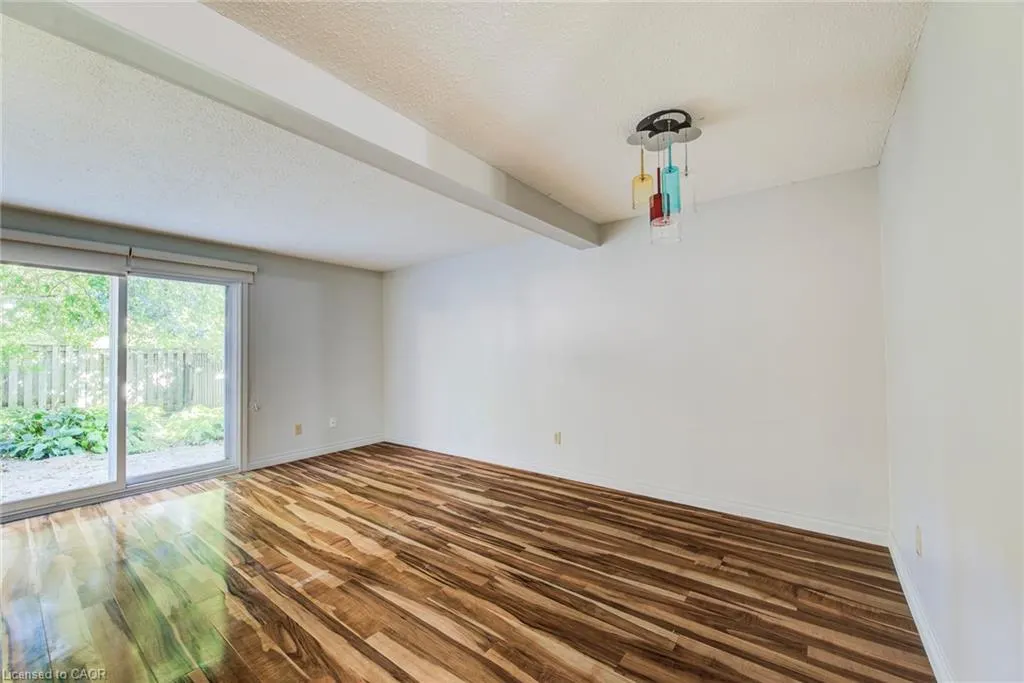 383 Edinburgh Road S, #22