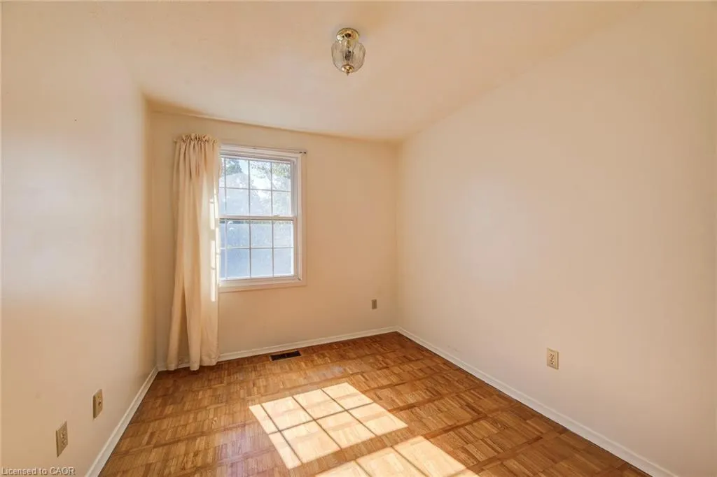 383 Edinburgh Road S, #22
