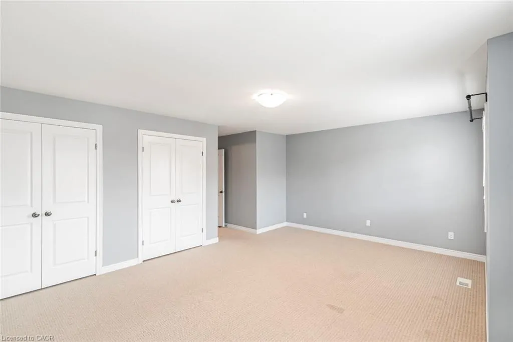 45 Seabreeze Crescent, #22