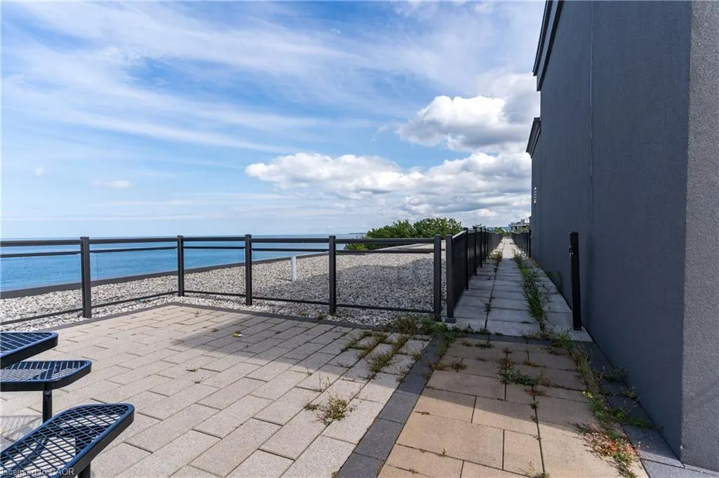 35 Southshore Crescent, #114