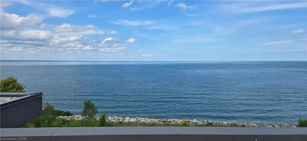 35 Southshore Crescent, #114