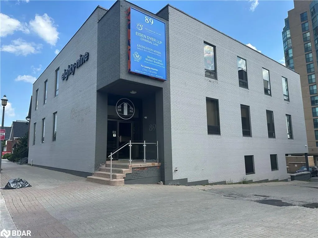 89 Collier Street, #200