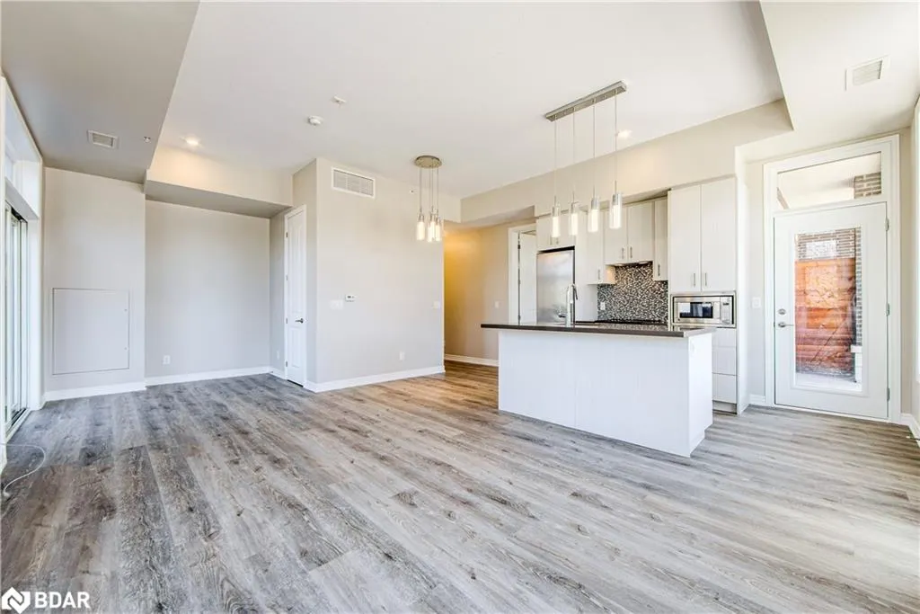457 Plains Road E, #109