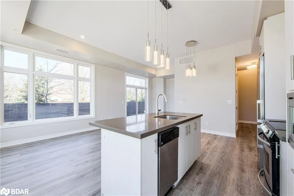 457 Plains Road E, #109