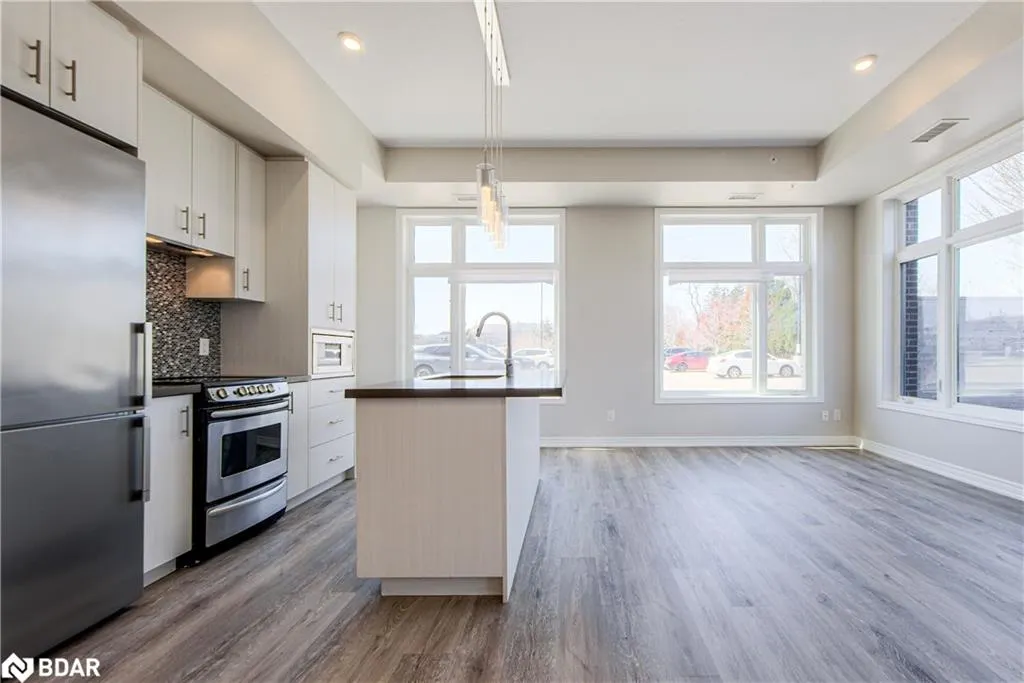 457 Plains Road E, #109