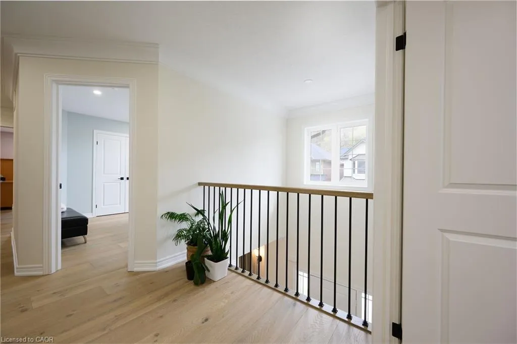 270 Main Street W, #9