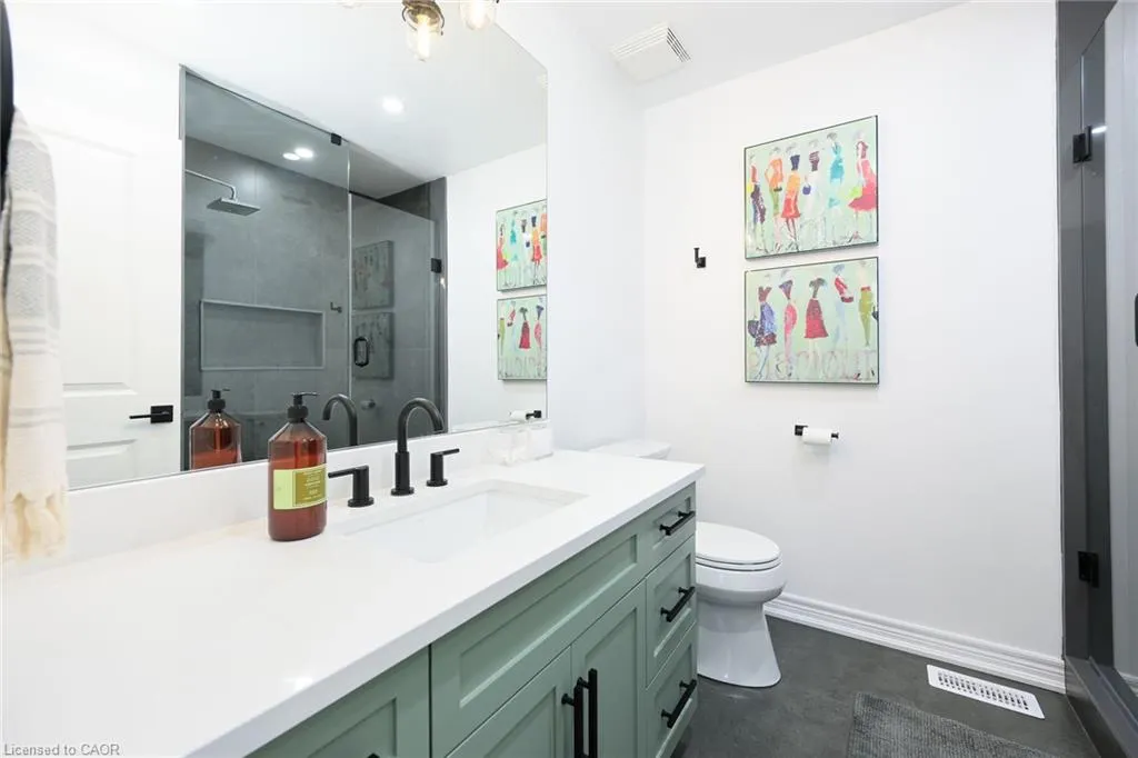 270 Main Street W, #9