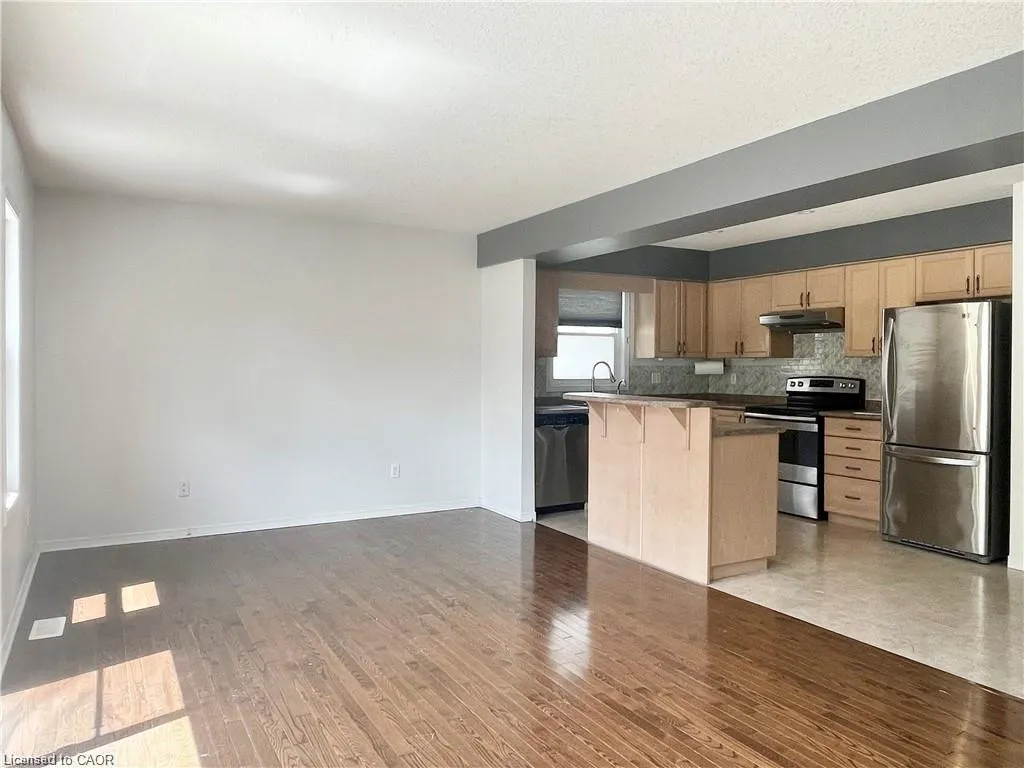 284 Purple Sage Crescent