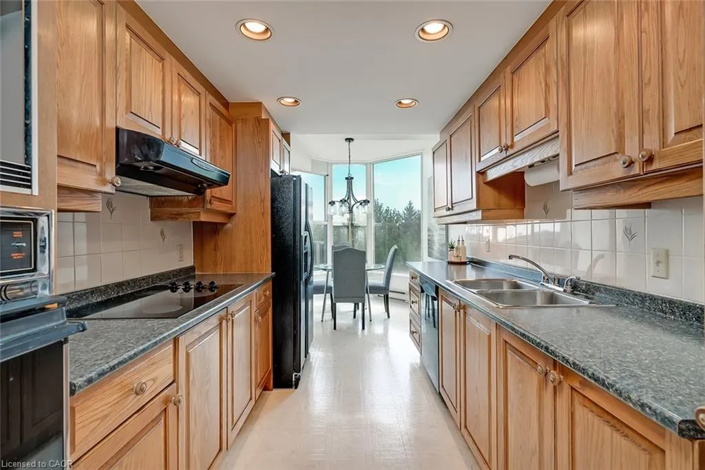 1903 Pilgrims Way, #504