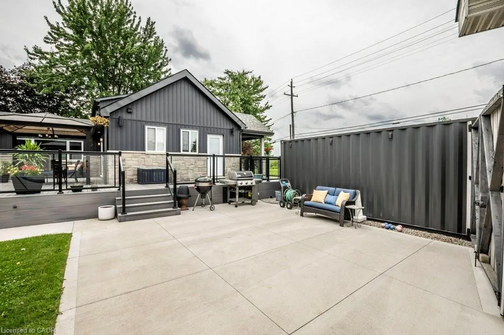 20 Brant Road