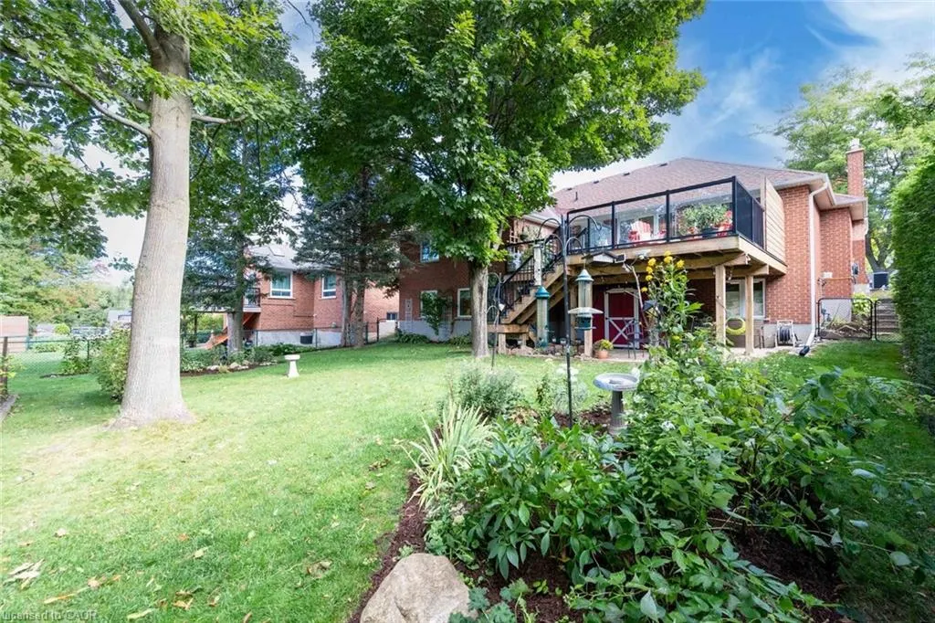 137 Lou's Boulevard