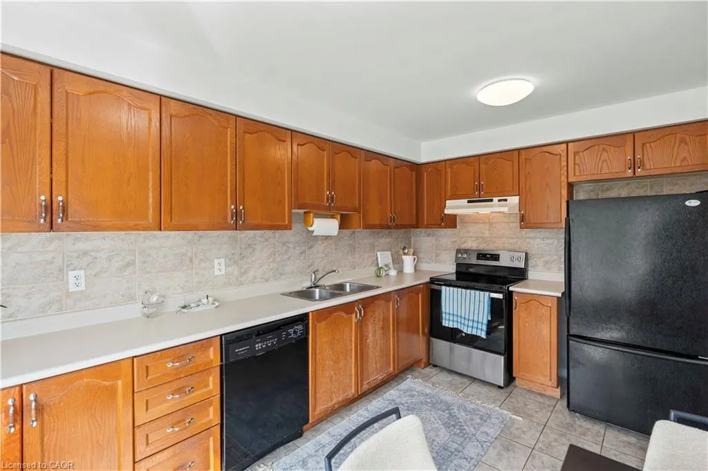 5090 Fairview Street, #20